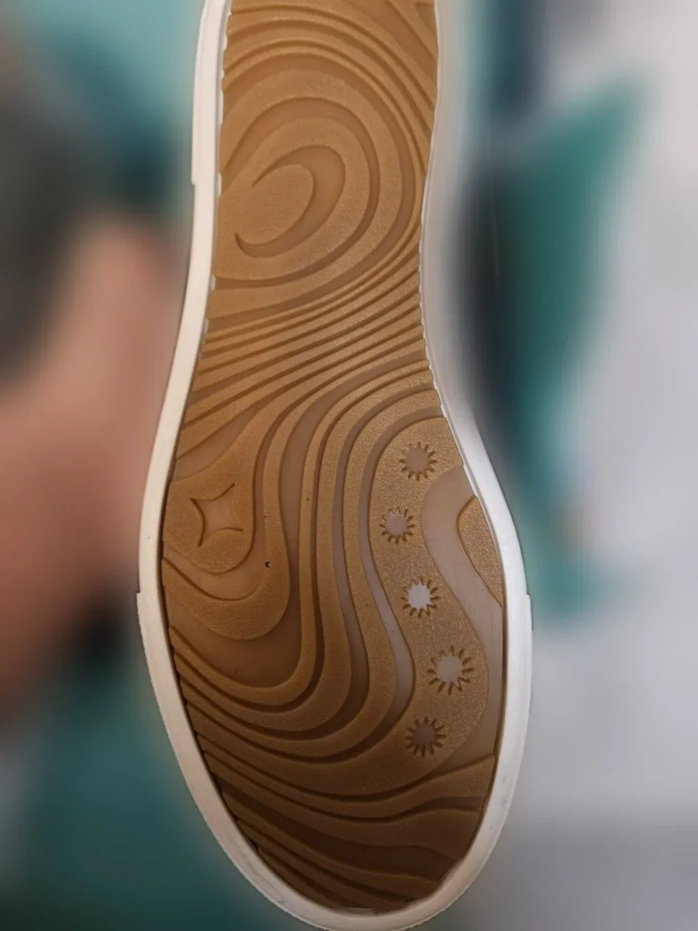 Lazo hypernova sneakers
